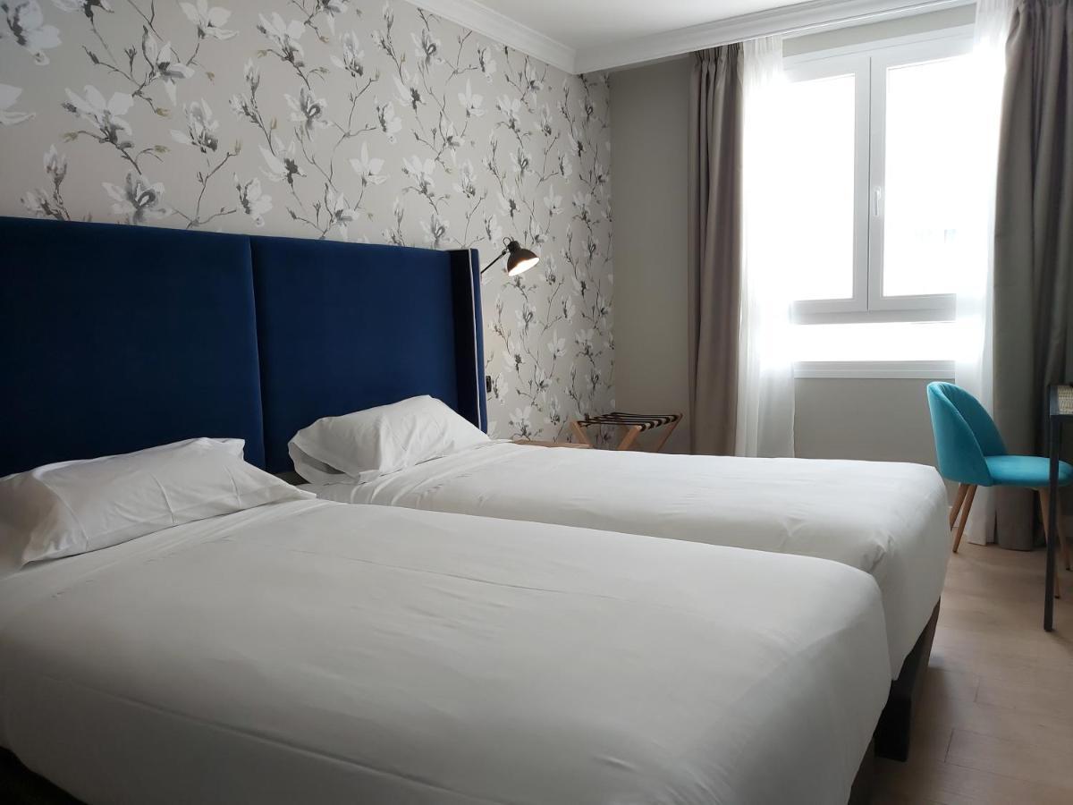 Micampus Burgos Centro Student Residence エクステリア 写真