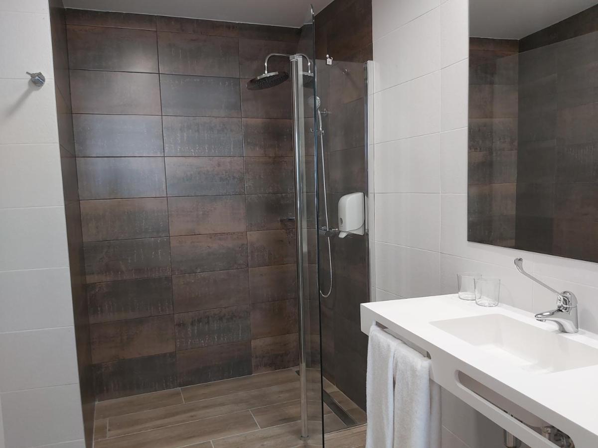 Micampus Burgos Centro Student Residence エクステリア 写真