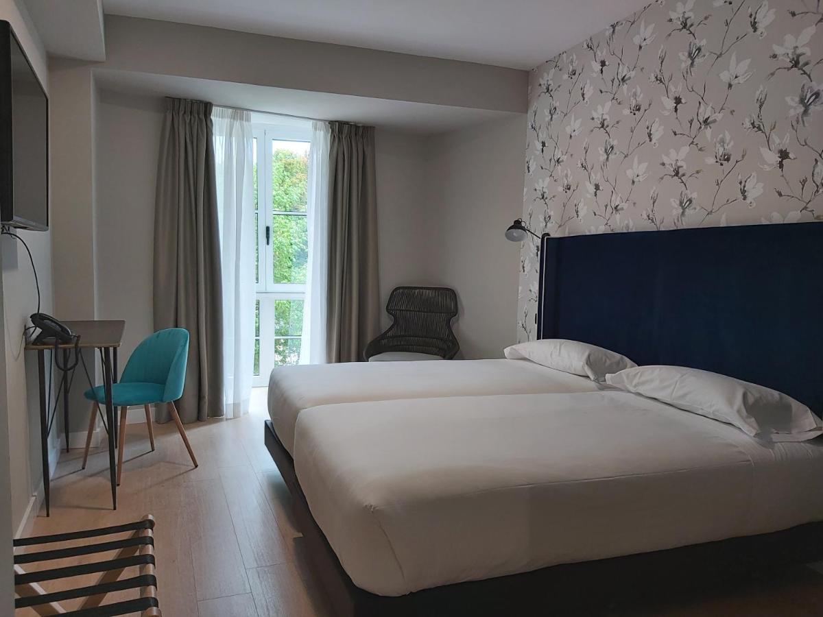 Micampus Burgos Centro Student Residence エクステリア 写真