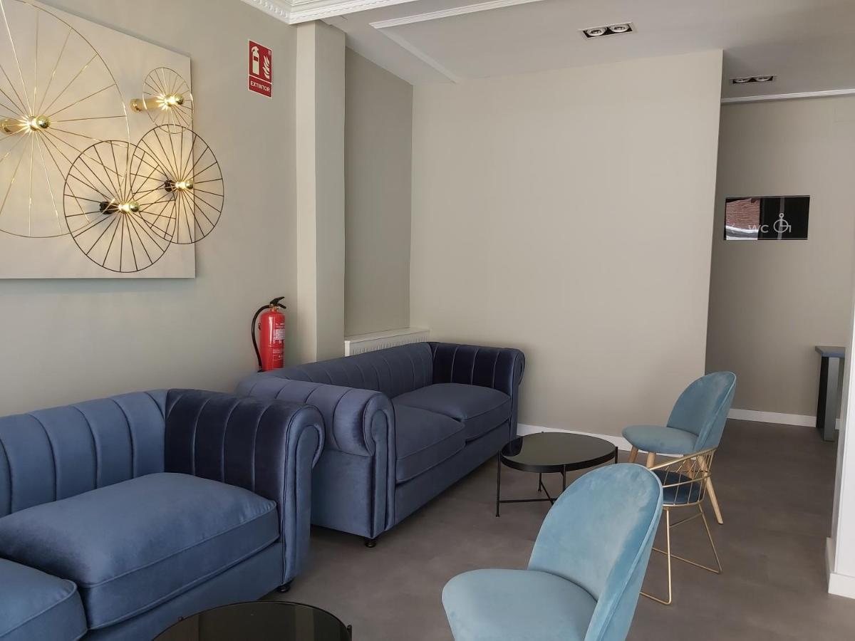 Micampus Burgos Centro Student Residence エクステリア 写真